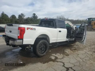 2018 Ford Super Duty F-250 SRW XL with VIN 1FT7W2BT2JEB74415, listed as a Copart auction lot 49680175 with 0 mi miles and Non Repairable. Bid and sale history available at carsss.com. Image 3.