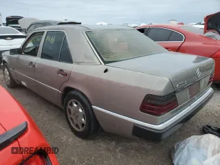 1993 Mercedes-Benz 400 with VIN WDBEA34EXPB944380, listed as a Copart auction lot 73791114 with 143,014 mi miles and Salvage Title. Bid and sale history available at carsss.com. Image 2.