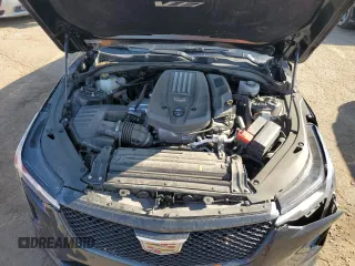 2022 Cadillac CT4-V z VIN 1G6DH5RL2N0121059, wystawiony jako Copart lot #71968614 z przebiegiem 55 049 mil mil oraz Szkody całkowita. Historia ofert i sprzedaży dostępna na DreamBid. Obrazek 12.