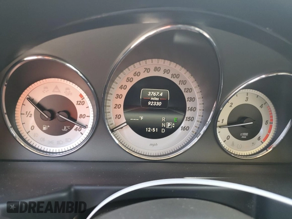 2014 Mercedes-Benz GLK 250 with VIN WDCGG0EB8EG185024, listed as a Copart auction lot 55746845 with 92,330 mi miles and Salvage Title. Bid and sale history available at DreamBid. Image 9.