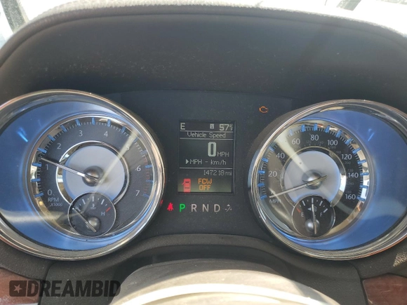 2011 Chrysler 300 C z VIN 2C3CA6CTXBH581058, wystawiony jako Copart lot #51690545 z przebiegiem 147 218 mil mil oraz Szkoda całkowita • Salvage title. Historia ofert i sprzedaży dostępna na DreamBid. Obrazek 9.