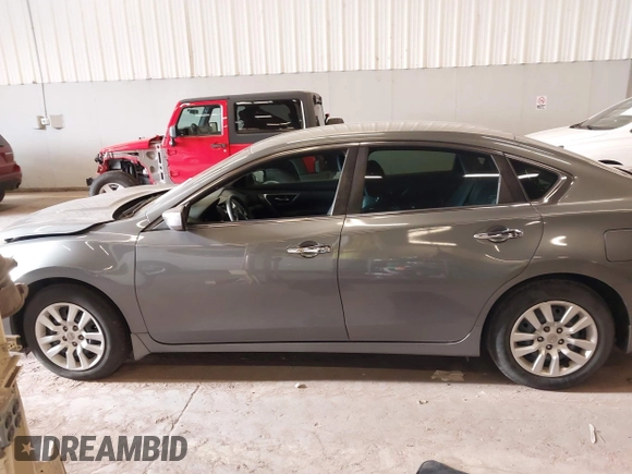 2016 Nissan Altima S z VIN 1N4AL3AP5GN343706, wystawiony jako IAAI lot #42001606 z przebiegiem 66 020 mil mil oraz . Historia ofert i sprzedaży dostępna na DreamBid. Obrazek 14.