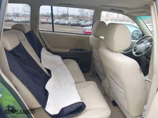 2005 Toyota Highlander with VIN JTEEP21AX50112036, listed as a IAAI auction lot 41717503 with 190,680 mi miles. Bid and sale history available at carsss.com. Image 8.