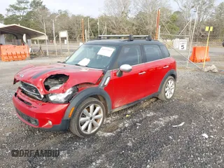 2015 MINI Countryman S with VIN WMWZC3C50FWT05122, listed as a IAAI auction lot 41572503 with 120,885 mi miles and . Bid and sale history available at DreamBid. Image 17.