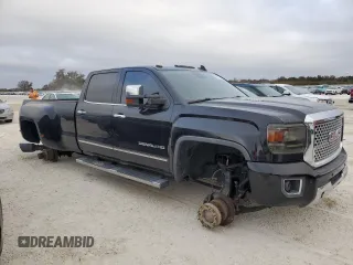 2015 GMC Sierra 3500HD Denali z VIN 1GT424E80FF657761, wystawiony jako Copart lot #75131604 z przebiegiem 78 011 mil mil oraz Nie do naprawy. Historia ofert i sprzedaży dostępna na DreamBid. Obrazek 4.