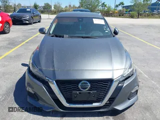 2022 Nissan Altima 2.5 SV with VIN 1N4BL4DV8NN388866, listed as a IAAI auction lot 41711215 with 54,999 mi miles. Bid and sale history available at carsss.com. Image 6.