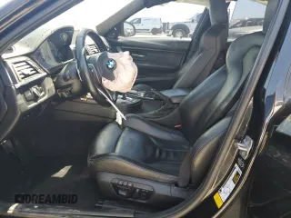 2015 BMW M3 z VIN WBS3C9C50FJ276092, wystawiony jako Copart lot #60759755 z przebiegiem Nie podano mil oraz Czysty tytuł • Clean title. Historia ofert i sprzedaży dostępna na DreamBid. Obrazek 7.