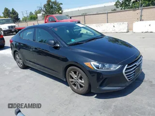 2017 Hyundai Elantra Limited z VIN 5NPD84LF8HH177251, wystawiony jako IAAI lot #42444208 z przebiegiem 145 632 mil mil oraz . Historia ofert i sprzedaży dostępna na DreamBid. Obrazek 1.