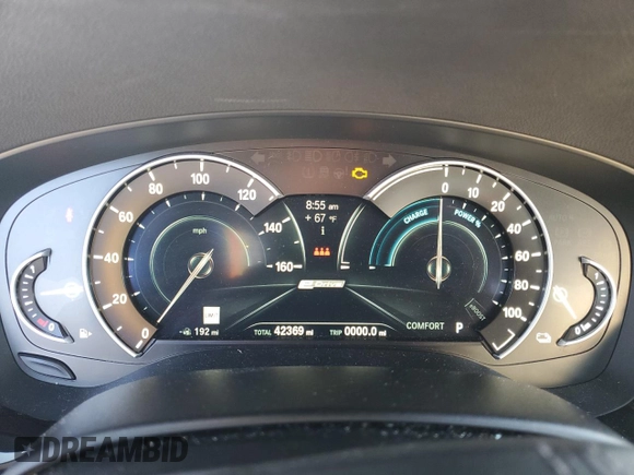 2019 BMW 5 Series 530e xDrive with VIN WBAJB1C51KB376996, listed as a Copart auction lot 52581175 with 42,369 mi miles and Salvage title. Bid and sale history available at DreamBid. Image 9.