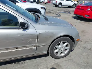 2004 Mercedes-Benz C 320 with VIN WDBRF64J54F497060, listed as a IAAI auction lot 41829238 with 204,205 mi miles and . Bid and sale history available at DreamBid. Image 13.