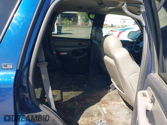 2002 Chevrolet Tahoe LS с VIN 1GNEK13T92J144002, выставлен на аукционе IAAI как лот 42654611 с пробегом Не указан миль и . История ставок и продаж доступна на DreamBid. Изображение 8.
