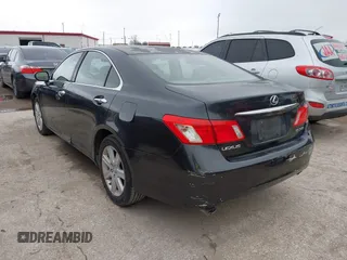 2008 Lexus ES 330 z VIN JTHBJ46G582218595, wystawiony jako IAAI lot #41710695 z przebiegiem 202 216 mil mil oraz . Historia ofert i sprzedaży dostępna na DreamBid. Obrazek 3.