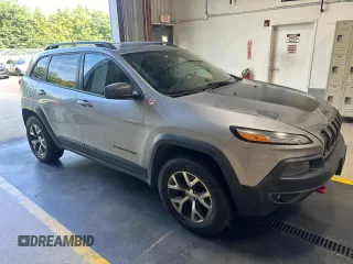 2014 Jeep Cherokee Trailhawk with VIN 1C4PJMBS4EW111480, listed as a Copart auction lot 67399485 with 162,555 mi miles and Clean title. Bid and sale history available at DreamBid. Image 1.