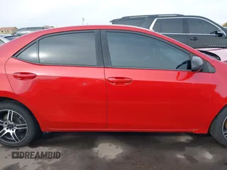 2018 Toyota Corolla L z VIN 2T1BURHE1JC009122, wystawiony jako IAAI lot #41806244 z przebiegiem 106 841 mil mil oraz . Historia ofert i sprzedaży dostępna na DreamBid. Obrazek 14.
