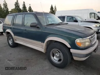 1995 Ford Explorer Eddie Bauer z VIN 1FMDU32X0SZB44174, wystawiony jako Copart lot #86865604 z przebiegiem 79 354 mil mil oraz Czysty tytuł • Clean title. Historia ofert i sprzedaży dostępna na DreamBid. Obrazek 4.