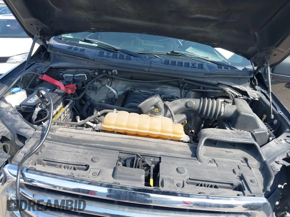 2015 Ford F-150 XLT with VIN 1FTEW1EF4FKD15422, listed as a IAAI auction lot 41593431 with 112,102 mi miles. Bid and sale history available at carsss.com. Image 10.