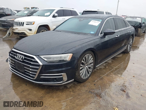2019 Audi A8 L with VIN WAU8DAF82KN004676, listed as a IAAI auction lot 41086272 with 58,217 mi miles. Bid and sale history available at carsss.com. Image 18.