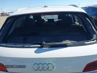 2021 Audi Q5 Premium with VIN WA1AAAFY6M2045811, listed as a IAAI auction lot 41750550 with 9,563 mi miles and . Bid and sale history available at DreamBid. Image 6.