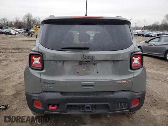 2022 Jeep Renegade Trailhawk with VIN ZACNJDC1XNPN79141, listed as a Copart auction lot 85864214 with 15,581 mi miles and Salvage Title. Bid and sale history available at DreamBid. Image 6.