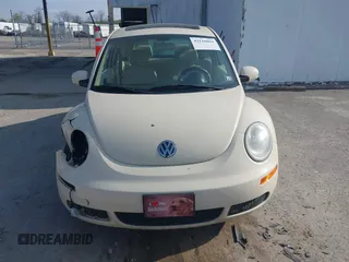 2009 Volkswagen Beetle S с VIN 3VWRG31C79M511838, выставлен на аукционе IAAI как лот 42118004 с пробегом 103 140 миль миль и . История ставок и продаж доступна на DreamBid. Изображение 12.