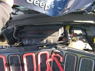 2018 Jeep Renegade Trailhawk with VIN ZACCJBCB3JPG81009, listed as a IAAI auction lot 41537095 with 91,506 mi miles. Bid and sale history available at carsss.com. Image 10.