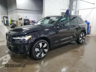 2024 Volvo XC60 Recharge Plug-In Hybrid Plus Dark Theme with VIN YV4H60DL1R1834790, listed as a Copart auction lot 82567094 with 7,835 mi miles and Salvage Title. Bid and sale history available at carsss.com. Image 1.