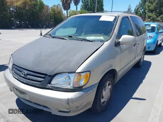 2001 Toyota Sienna LE z VIN 4T3ZF13C11U365141, wystawiony jako IAAI lot #42336826 z przebiegiem 347 176 mil mil oraz . Historia ofert i sprzedaży dostępna na DreamBid. Obrazek 6.