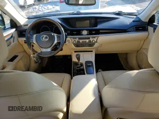 2014 Lexus ES 330 z VIN JTHBK1GG9E2118683, wystawiony jako Copart lot #88669845 z przebiegiem 113 048 mil mil oraz Nie do naprawy • Non repairable. Historia ofert i sprzedaży dostępna na DreamBid. Obrazek 8.