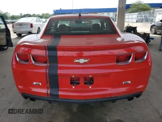 2010 Chevrolet Camaro 2LT z VIN 2G1FG1EV8A9163379, wystawiony jako Copart lot #58798785 z przebiegiem 140 916 mil mil oraz Czysty tytuł • Clean title. Historia ofert i sprzedaży dostępna na DreamBid. Obrazek 6.