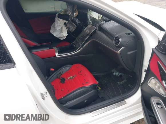 2023 Mercedes-Benz C 300 с VIN W1KAF4HB6PR151260, выставлен на аукционе IAAI как лот 42252938 с пробегом Не указан миль и . История ставок и продаж доступна на DreamBid. Изображение 5.