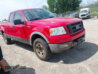 2005 Ford F-150 XLT z VIN 1FTPX14555NB62738, wystawiony jako IAAI lot #42758491 z przebiegiem 213 561 mil mil oraz . Historia ofert i sprzedaży dostępna na DreamBid. Obrazek 1.