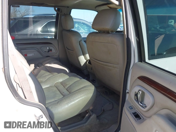 2000 Cadillac Escalade with VIN 1GYEK13R9YR149637, listed as a IAAI auction lot 41599887 with 206,835 mi miles and . Bid and sale history available at DreamBid. Image 8.