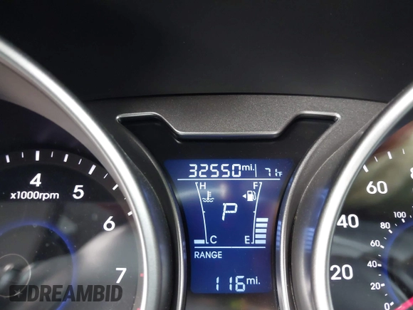 2017 Hyundai Veloster Value Edition with VIN KMHTC6AD9HU317347, listed as a IAAI auction lot 41800746 with 32,550 mi miles. Bid and sale history available at carsss.com. Image 16.