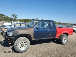 1991 Toyota Pickup DLX z VIN JT4VN13G4M5045635, wystawiony jako Copart lot #74005474 z przebiegiem 162 879 mil mil oraz Tytuł czysty. Historia ofert i sprzedaży dostępna na DreamBid. Obrazek 1.