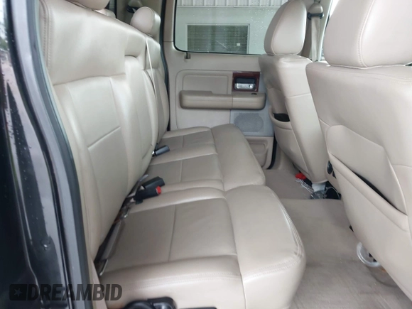 2008 Ford F-150 XLT с VIN 1FTPW14V28FB87601, выставлен на аукционе IAAI как лот 42211440 с пробегом 220 033 миль миль и . История ставок и продаж доступна на DreamBid. Изображение 8.