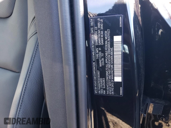 2025 Volvo XC90 Plus with VIN YV4062PE5S1303927, listed as a Copart auction lot 47423225 with 3,241 mi miles and Salvage Title. Bid and sale history available at DreamBid. Image 12.
