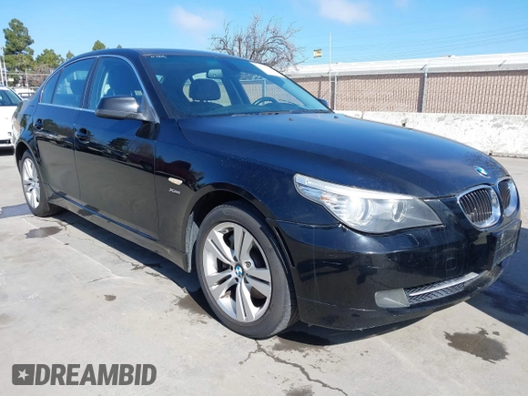 2010 BMW 5 Series 528i xDrive with VIN WBANV1C59AC159682, listed as a IAAI auction lot 41676268 with 104,048 mi miles and . Bid and sale history available at carsss.com. Image 1.