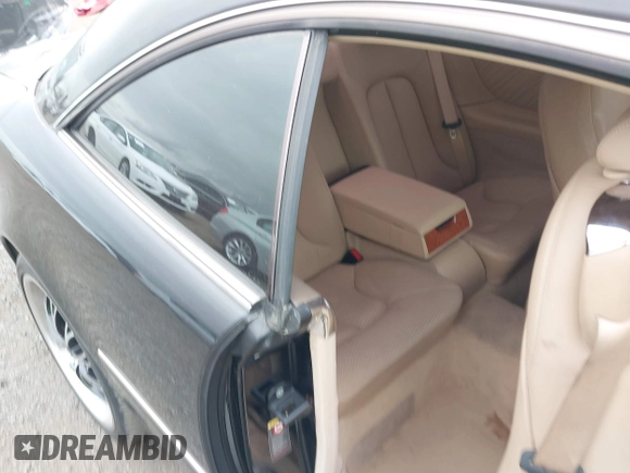 2002 Mercedes-Benz CL with VIN WDBPJ78J52A025991, listed as a IAAI auction lot 42067195 with 47,883 mi miles. Bid and sale history available at carsss.com. Image 8.