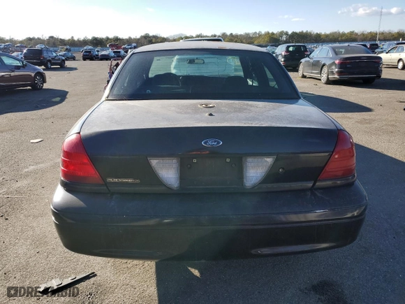2007 Ford Police Interceptor with VIN 2FAHP71W87X154418, listed as a Copart auction lot 88127575 with 90,190 mi miles and Non Repairable. Bid and sale history available at carsss.com. Image 6.