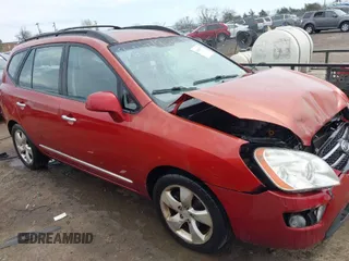 2008 Kia Rondo EX with VIN KNAFG525387219613, listed as a IAAI auction lot 41902570 with 234,177 mi miles. Bid and sale history available at carsss.com. Image 1.