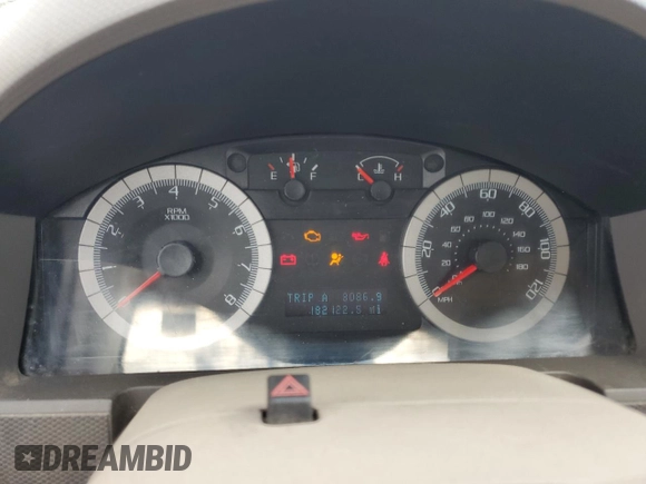 2008 Ford Escape XLT z VIN 1FMCU03148KD67100, wystawiony jako Copart lot #48525425 z przebiegiem 182 122 mil mil oraz Szkoda całkowita • Salvage title. Historia ofert i sprzedaży dostępna na DreamBid. Obrazek 9.