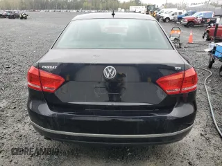 2014 Volkswagen Passat with VIN 1VWAN7A37EC086546, listed as a Copart auction lot 57513595 with 201,309 mi miles and Clean title. Bid and sale history available at DreamBid. Image 6.