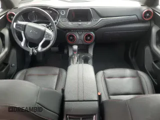 2020 Chevrolet Blazer RS z VIN 3GNKBKRS8LS573512, wystawiony jako Copart lot #58736815 z przebiegiem Nie podano mil oraz Szkoda całkowita • Salvage title. Historia ofert i sprzedaży dostępna na DreamBid. Obrazek 8.