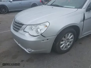 2009 Chrysler Sebring LX *Ltd Avail* with VIN 1C3LC46B59N500230, listed as a IAAI auction lot 41952336 with 176,695 mi miles. Bid and sale history available at carsss.com. Image 6.