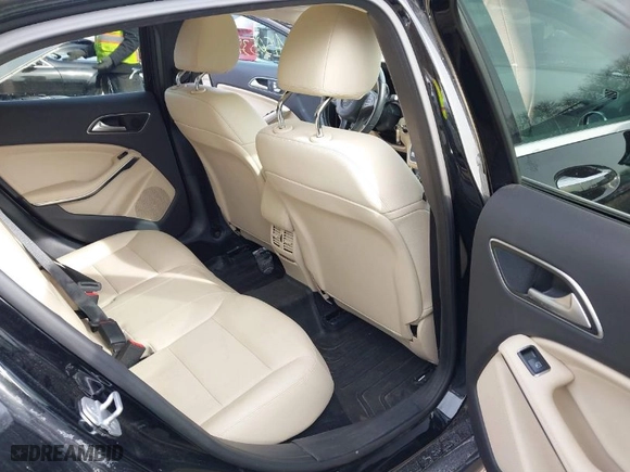2018 Mercedes-Benz GLA with VIN WDCTG4GB4JJ370798, listed as a IAAI auction lot 41505371 with 182,592 mi miles. Bid and sale history available at carsss.com. Image 8.