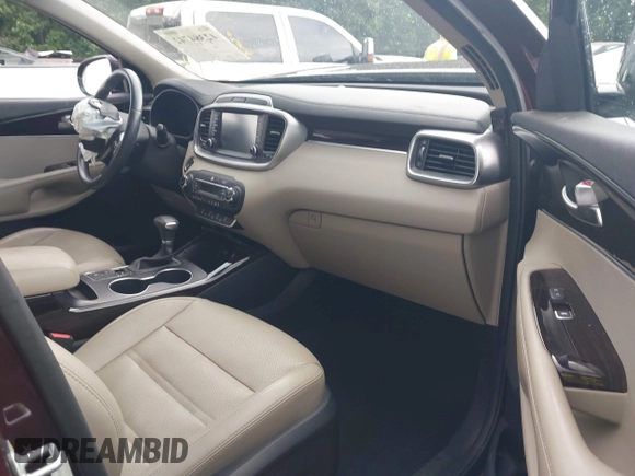 2019 Kia Sorento EX Sport with VIN 5XYPH4A59KG470940, listed as a IAAI auction lot 42384742 with 71,687 mi miles and . Bid and sale history available at DreamBid. Image 5.