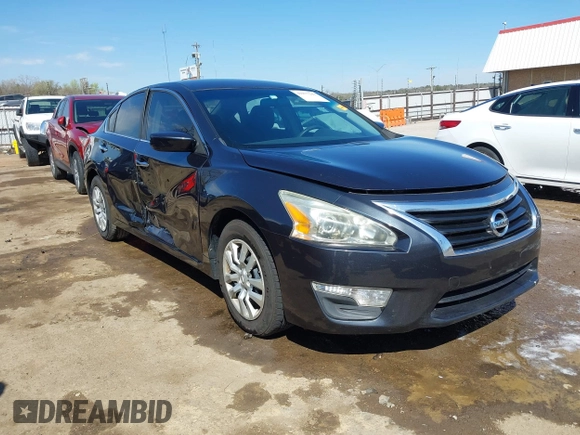 2013 Nissan Altima SV with VIN 1N4AL3APXDN437334, listed as a IAAI auction lot 41877243 with 190,817 mi miles and . Bid and sale history available at carsss.com. Image 1.