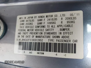 2011 Acura TSX z VIN JH4CU2F61BC012652, wystawiony jako IAAI lot #41980560 z przebiegiem 173 143 mil mil oraz . Historia ofert i sprzedaży dostępna na DreamBid. Obrazek 9.