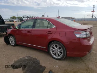 2010 Lexus HS with VIN JTHBB1BA7A2006431, listed as a Copart auction lot 70245674 with 136,173 mi miles and Salvage Title. Bid and sale history available at carsss.com. Image 2.