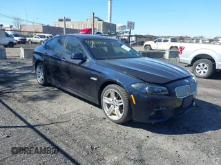 2013 BMW 5 Series 550i xDrive with VIN WBAFU9C52DDY70807, listed as a IAAI auction lot 41902163 with 92,021 mi miles and . Bid and sale history available at carsss.com. Image 1.